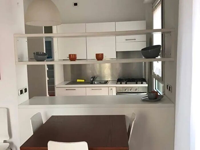 Appartamento bilocale in vendita in Via Gozzi, Varese