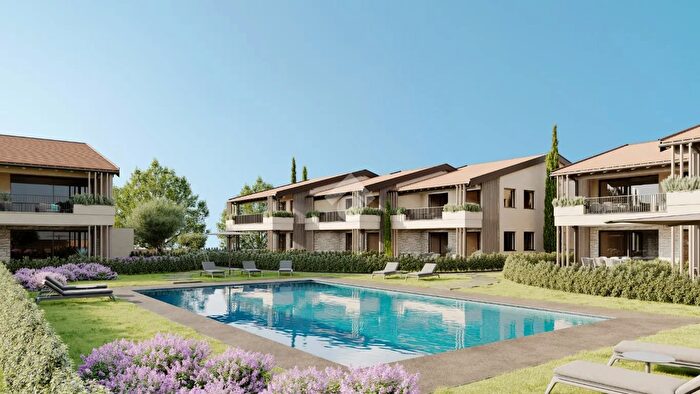 Appartamento trilocale in vendita in Via Mincio, Lazise