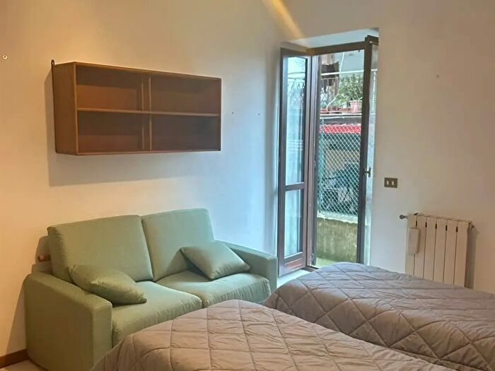 Appartamento con 5 locali in affitto in Tuscania