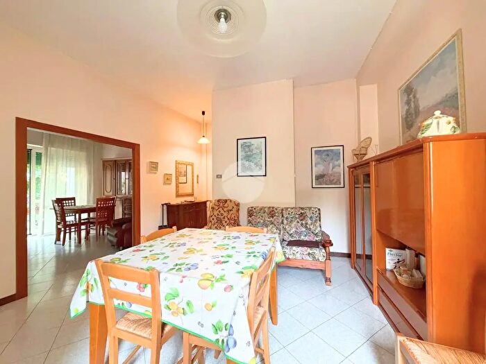 Appartamento quadrilocale in vendita in Via Roccamorice, Chieti