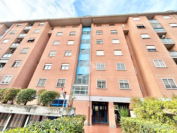 Appartamento trilocale in vendita in Via Lucio Lombardo Radice, Roma