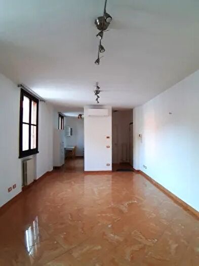 Appartamento trilocale in vendita in Via Luigi Gonzaga a, Guastalla