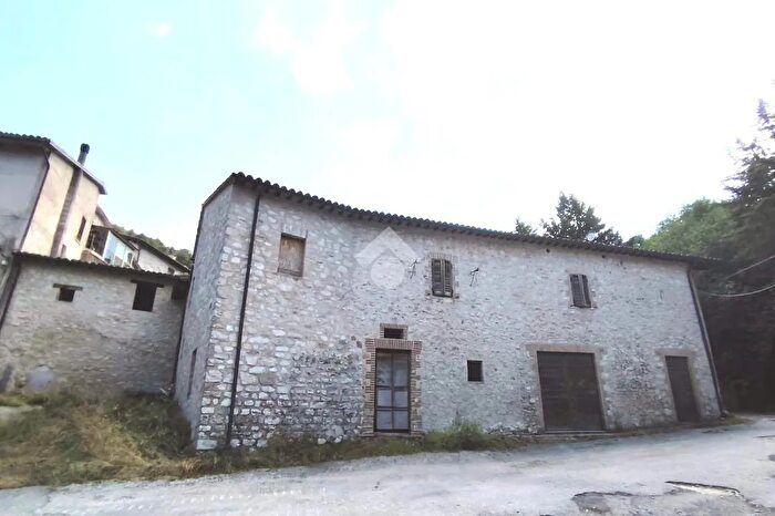 Appartamento monolocale in vendita in Località Meggiano, Spoleto