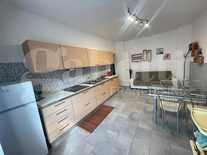 Appartamento bilocale in vendita in Via Caduti del Lavoro, Sanremo