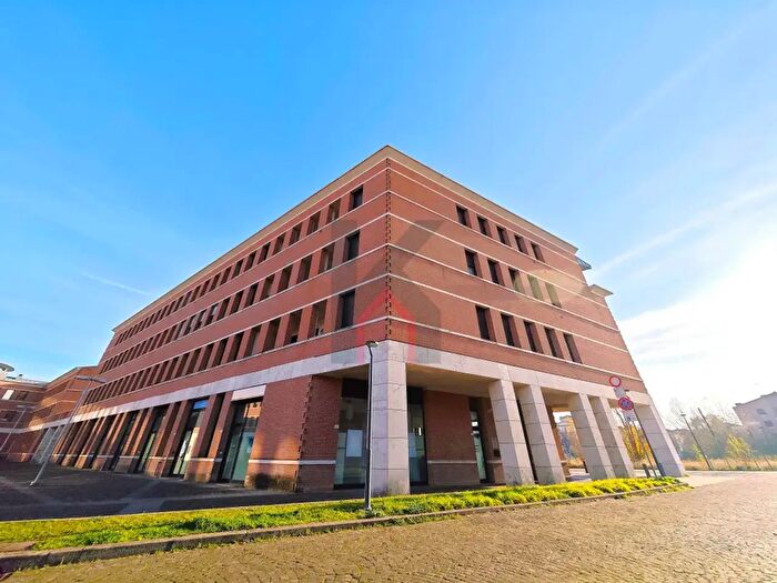 Appartamento trilocale in vendita in Via Silver Sirotti, Forli