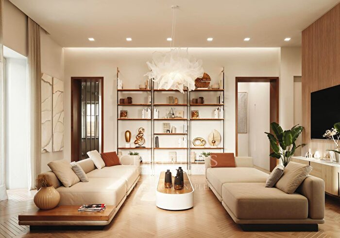 Appartamento con 6 locali in vendita in Via Massimi, Roma