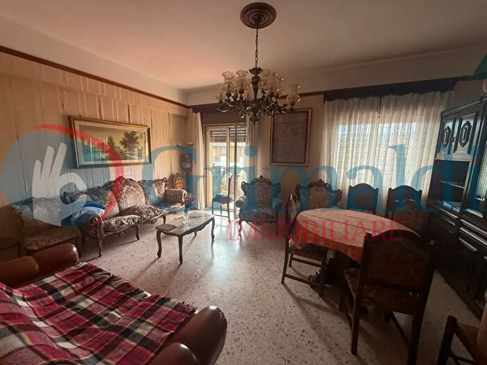 Appartamento con 6 locali in vendita in Contrada Conca d'Oro Snc, Messina