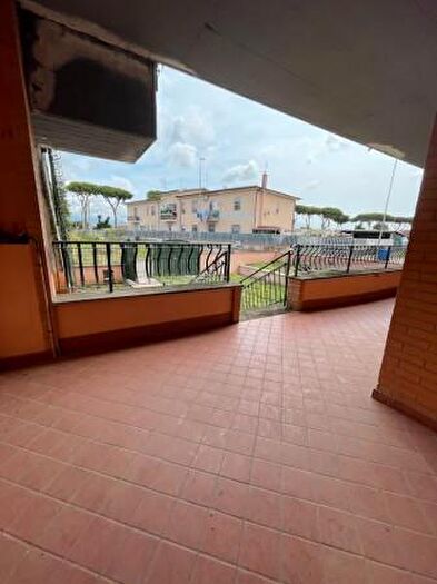 Appartamento con 5 locali in vendita in Latina