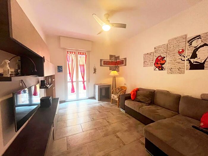 Appartamento trilocale in affitto in Via Onofri, Bologna