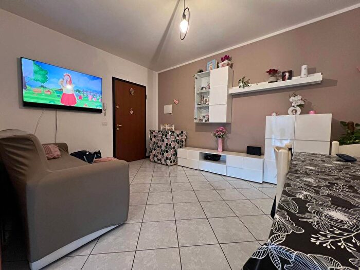 Appartamento bilocale in affitto in Piazza Giotto, San Giorgio Bigarello