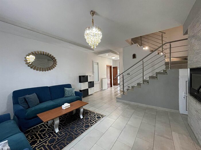 Casa con 6 locali in vendita in Via Postumia, Pramaggiore