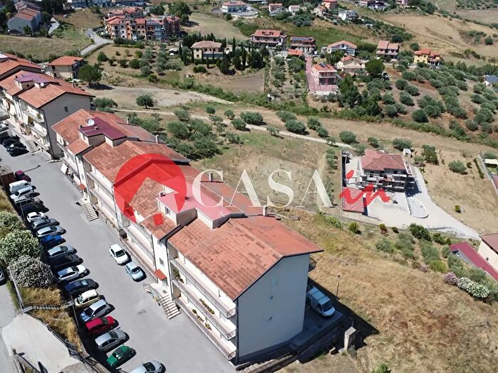 Appartamento con 6 locali in vendita in Via Pio La Torre, Nicosia