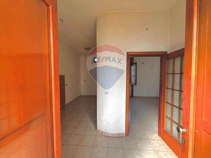 Appartamento bilocale in vendita in Via Roma, Frattaminore