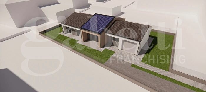 Casa con 5 locali in vendita in Piove Di Sacco