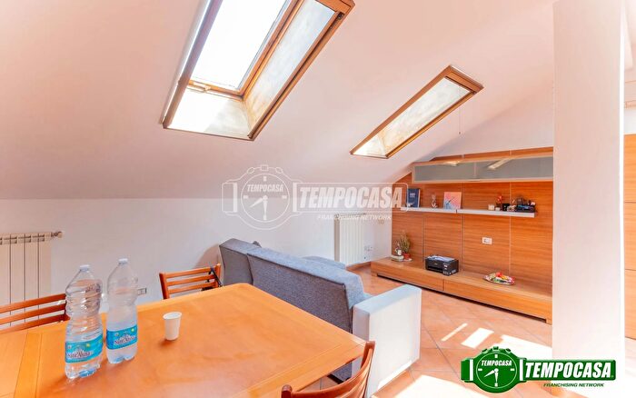 Appartamento bilocale in vendita in Via Eugenio Villoresi, Corbetta