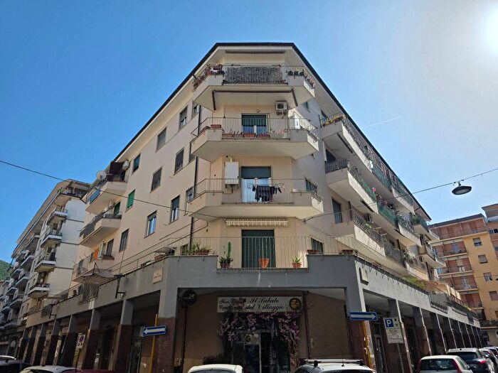 Appartamento trilocale in affitto in Via Enrico Ferri, Centro, Colleferro
