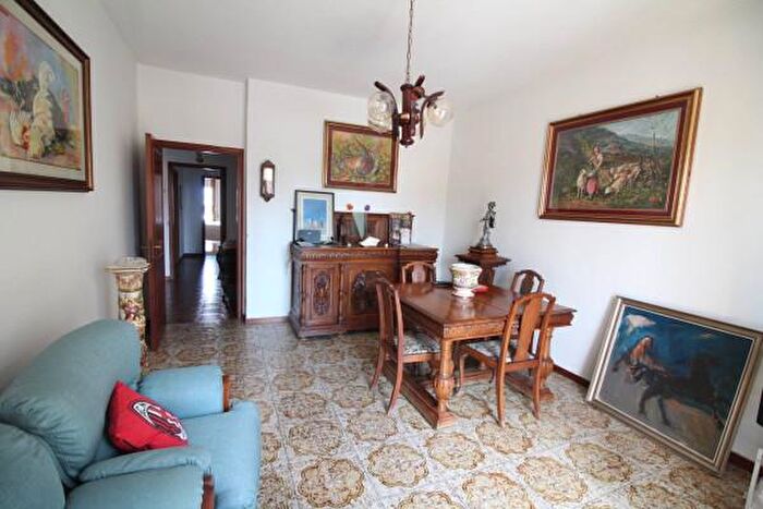 Appartamento trilocale in vendita in Via Augusto Bini, Montespertoli