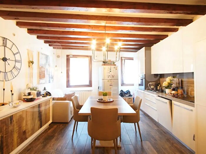Appartamento bilocale in vendita in Cannaregio, Venezia