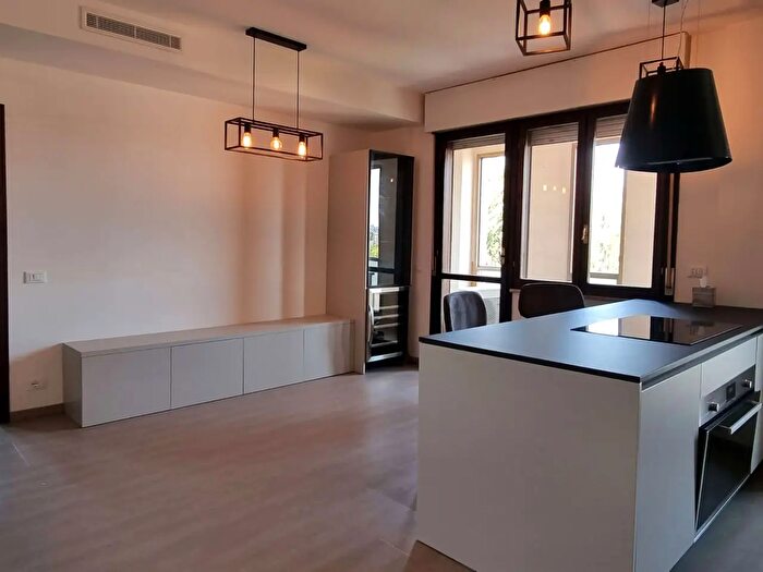 Appartamento con 8 locali in vendita in Pordenone