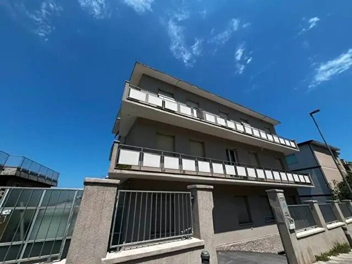 Appartamento bilocale in vendita in Via Rodi, Ancona