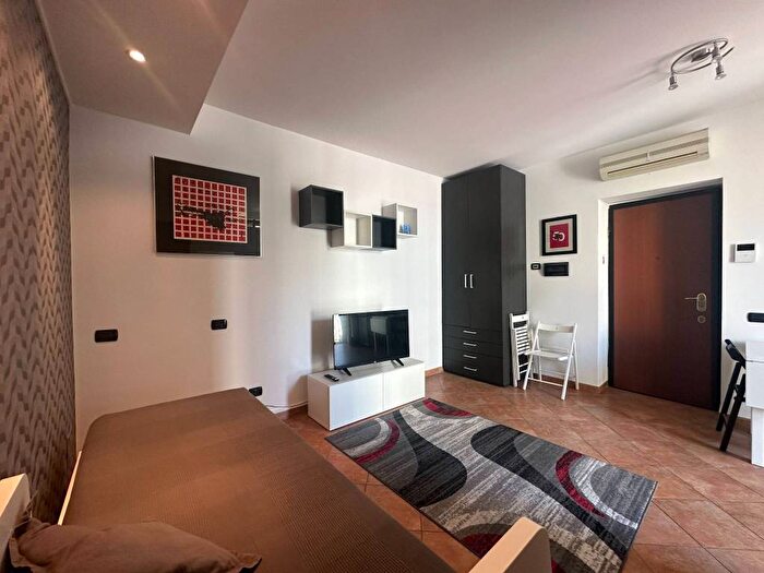Appartamento monolocale in affitto in Via Marghera, De Angeli, Milano