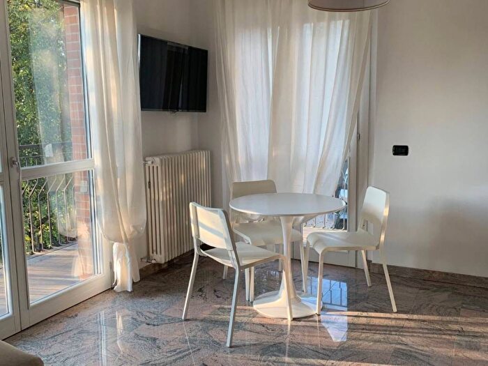 Appartamento bilocale in affitto in Via Pozzuoli, Affori, Milano