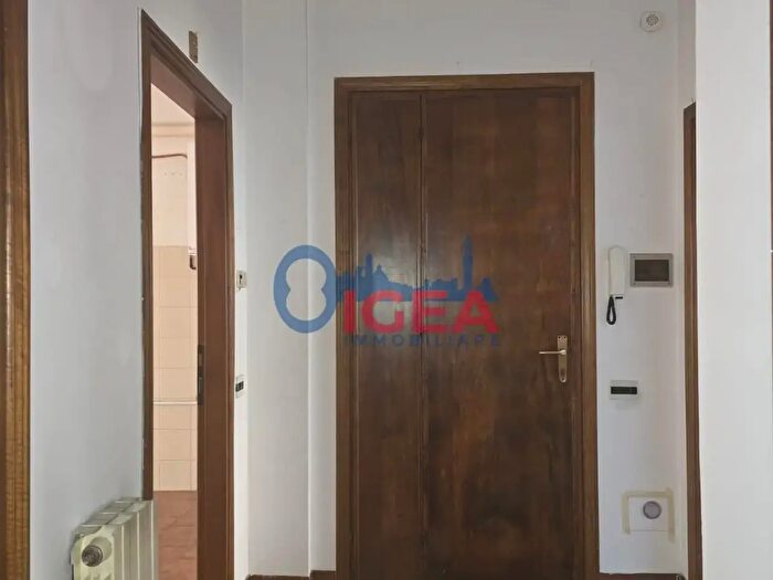 Appartamento trilocale in vendita in della Badia, Colle Di Val D'Elsa