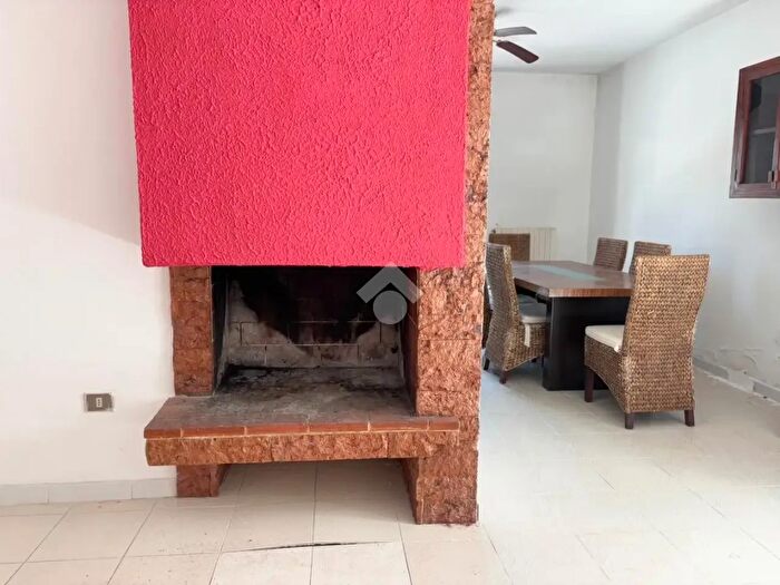Appartamento trilocale in vendita in Via S Simone, Sannicola