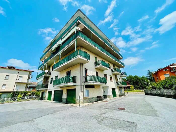 Appartamento con 7 locali in vendita in Via Comino, Ceva