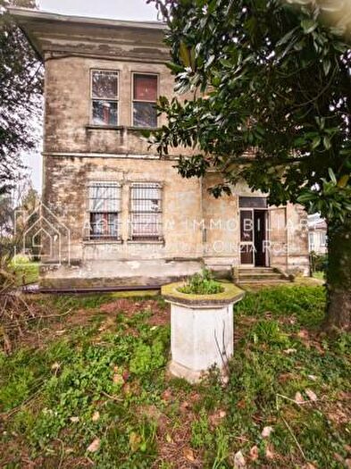 Casa con 6 locali in vendita in Ravenna