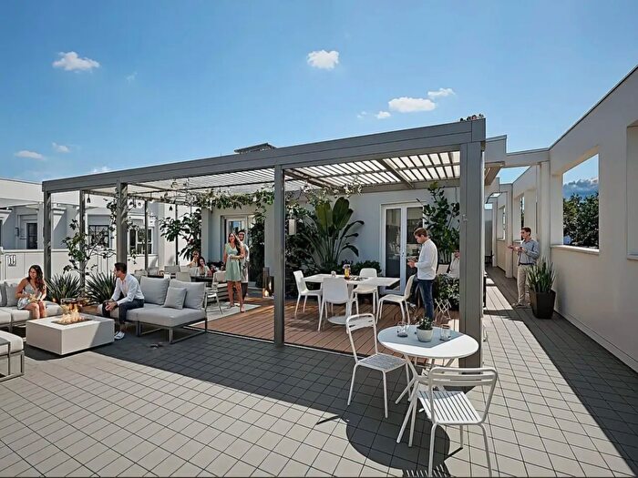 Appartamento con 5 locali in vendita in a Pisa, Massa