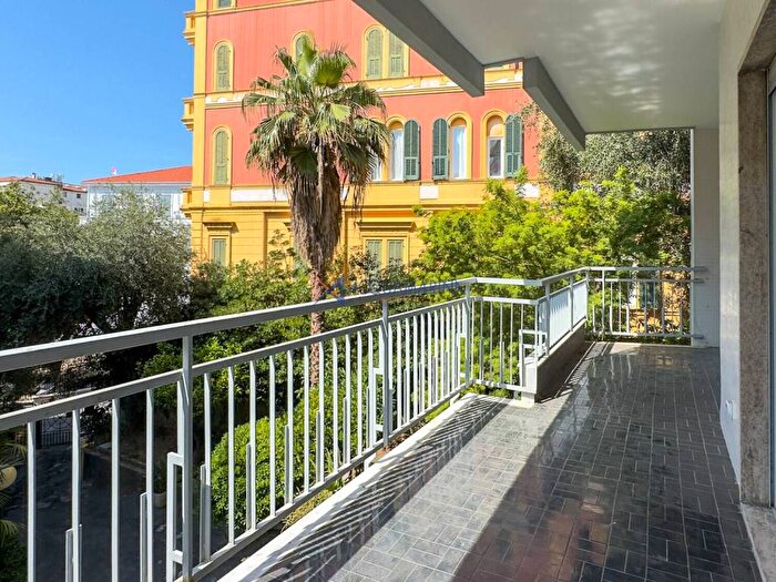Appartamento quadrilocale in affitto in Centro Storico, Sanremo