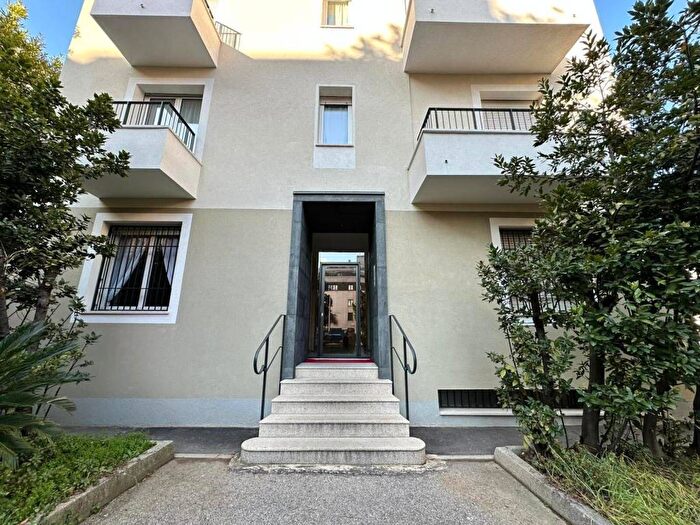 Appartamento bilocale in affitto in Via Andrea Maffei, Bocconi, Milano