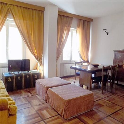 Appartamento bilocale in affitto in Calimaruzza, Piazza della Repubblica, Firenze