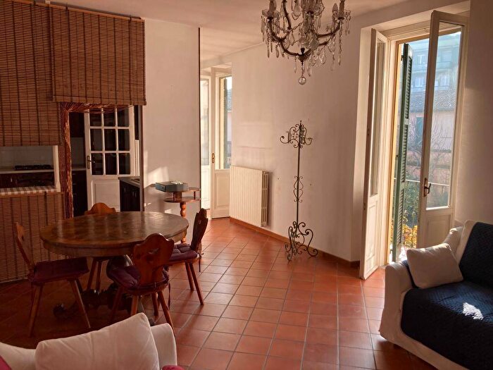 Appartamento trilocale in affitto in Via Giuseppe Garibaldi, Centro, Codogno