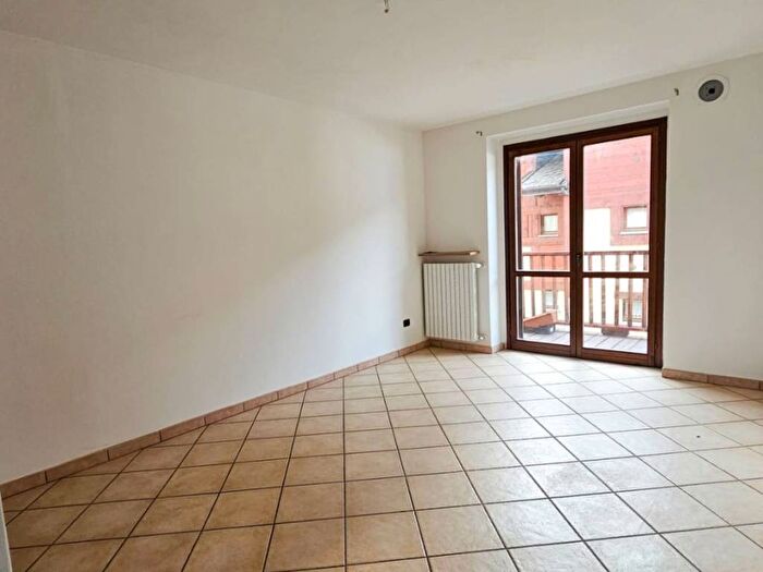 Appartamento trilocale in affitto in Via dei Laghi, Centro, Oulx