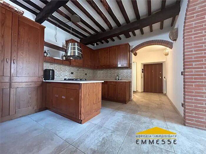 Appartamento quadrilocale in vendita in Carrara