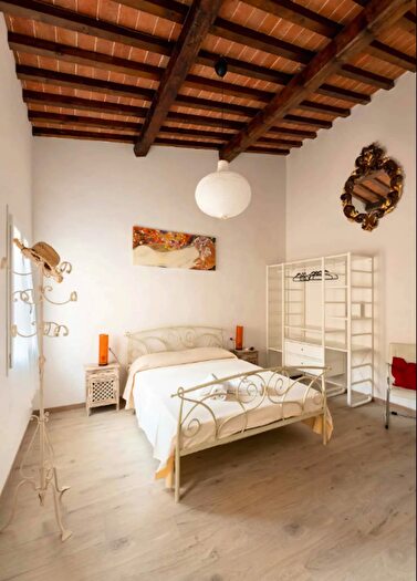 Appartamento monolocale in affitto in Via dellAlbero, Firenze