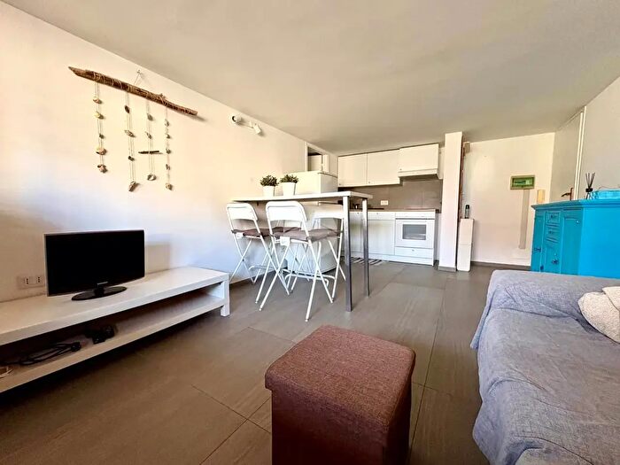 Appartamento bilocale in vendita in Via Nicola Nagli, Rimini