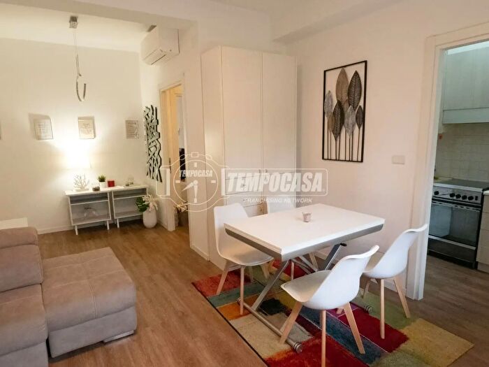 Appartamento trilocale in vendita in Via Armando Spadini, Milano