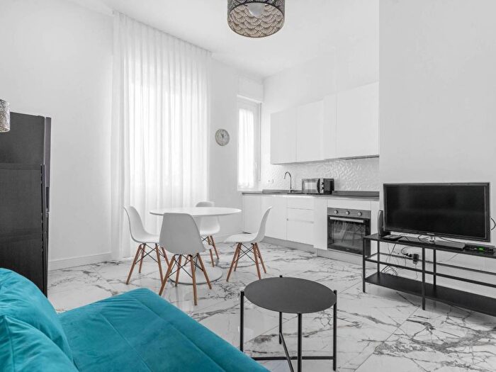 Appartamento bilocale in affitto in Via Michelino da Besozzo, Certosa, Milano