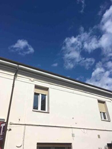 Casa con 6 locali in vendita in Cesena