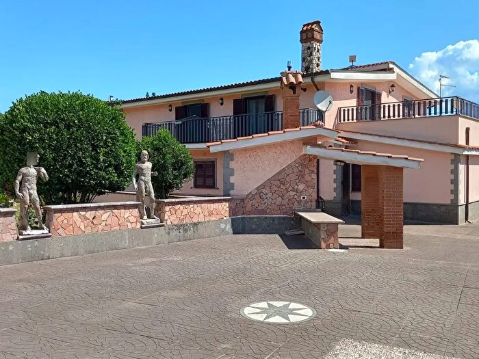 Casa con 7 locali in vendita in Via di Mezza Selva, Palestrina