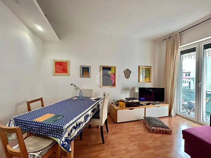 Appartamento bilocale in vendita in Via Mignone, Savona