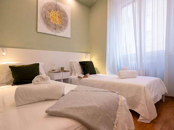 Appartamento monolocale in affitto in Via dellUnione, Missori, Milano