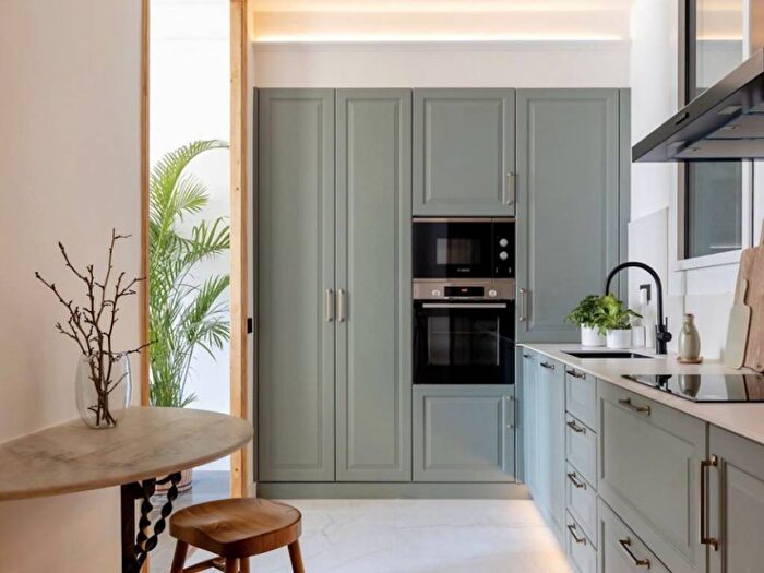 Appartamento trilocale in affitto in San Vittore, Milano