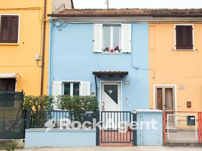 Casa trilocale in vendita in Via Flaminia, Fano