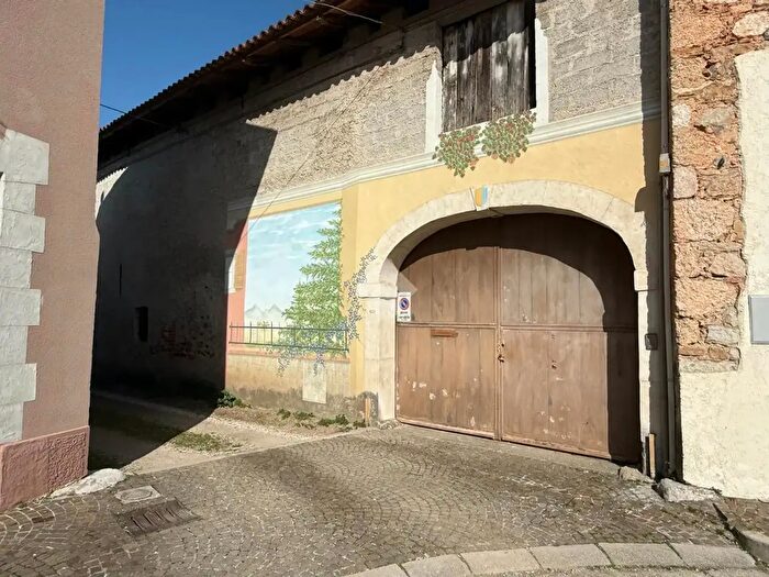 Casa con 5 locali in vendita in Piazza S Martino, Martignacco
