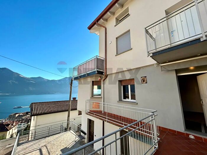 Appartamento quadrilocale in vendita in Lovere