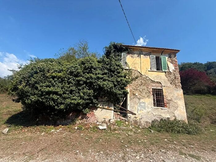 Casa trilocale in vendita in a della Lucertola, Carrara